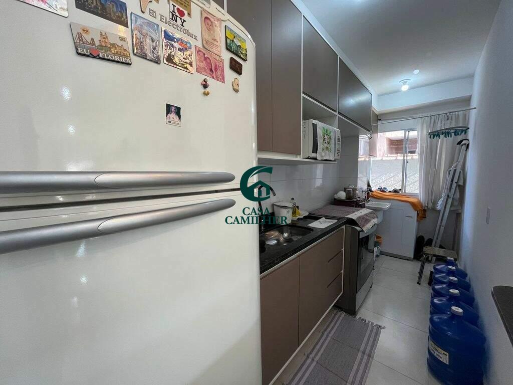 Apartamento à venda no Cavarucanguera: 