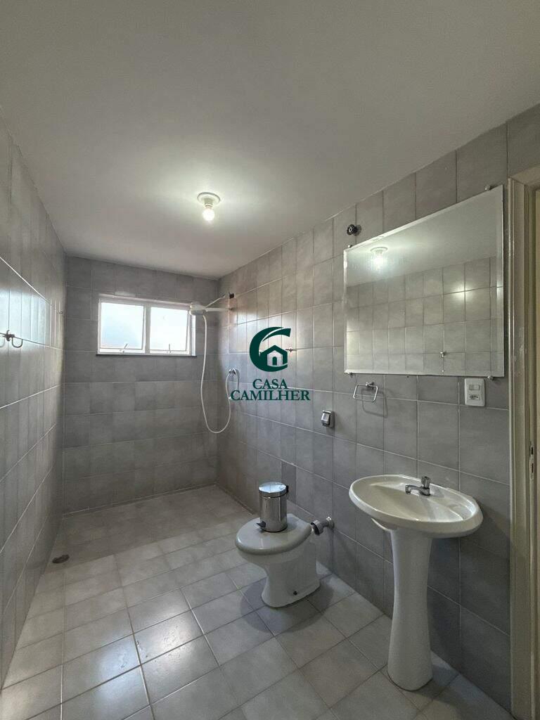 Casa à venda no Areão: 