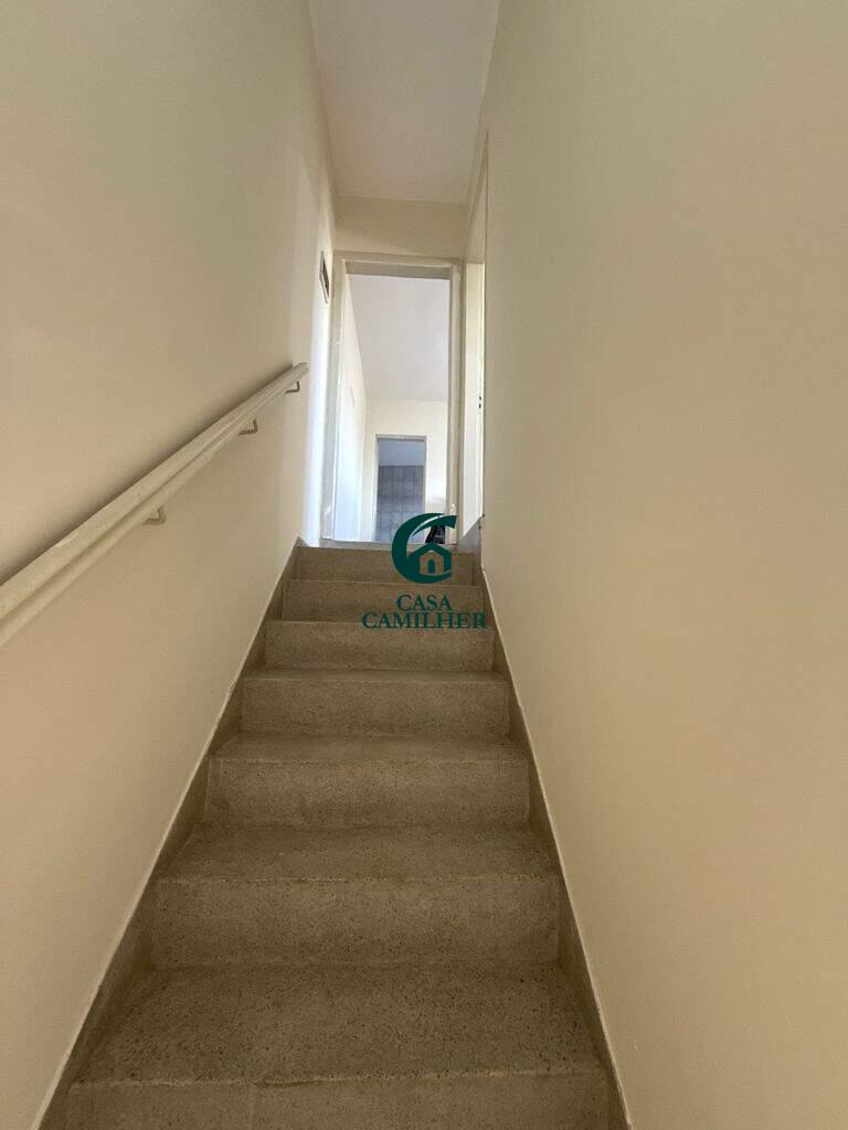 Casa à venda no Areão: 