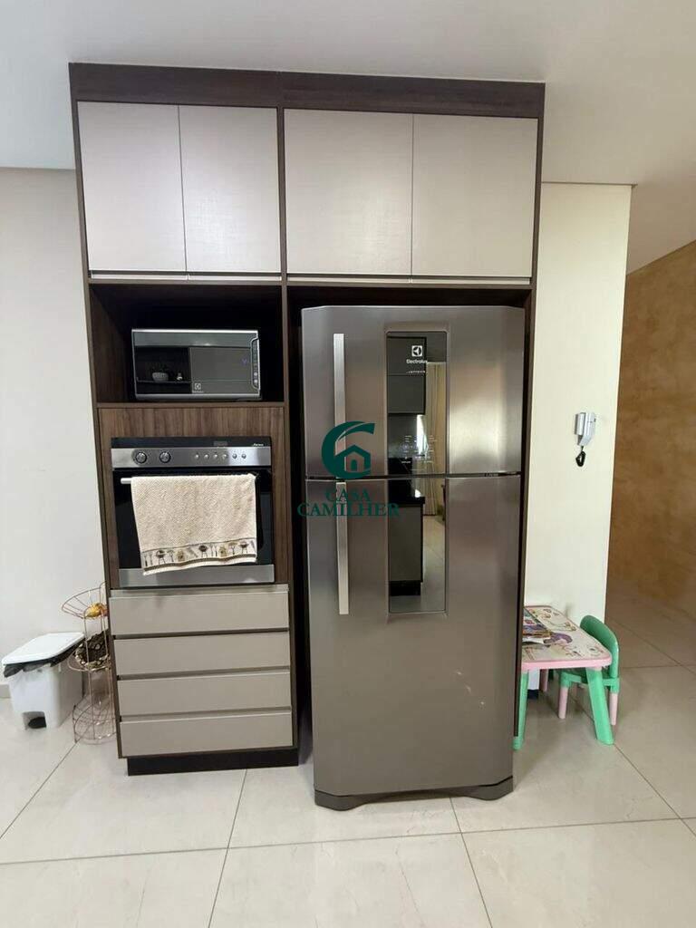 Casa à venda no Areão: 