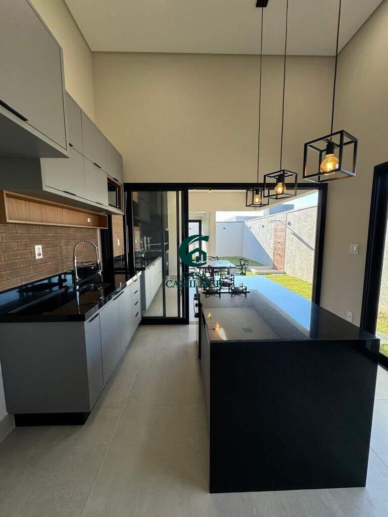 Casa à venda no Itapecerica: 