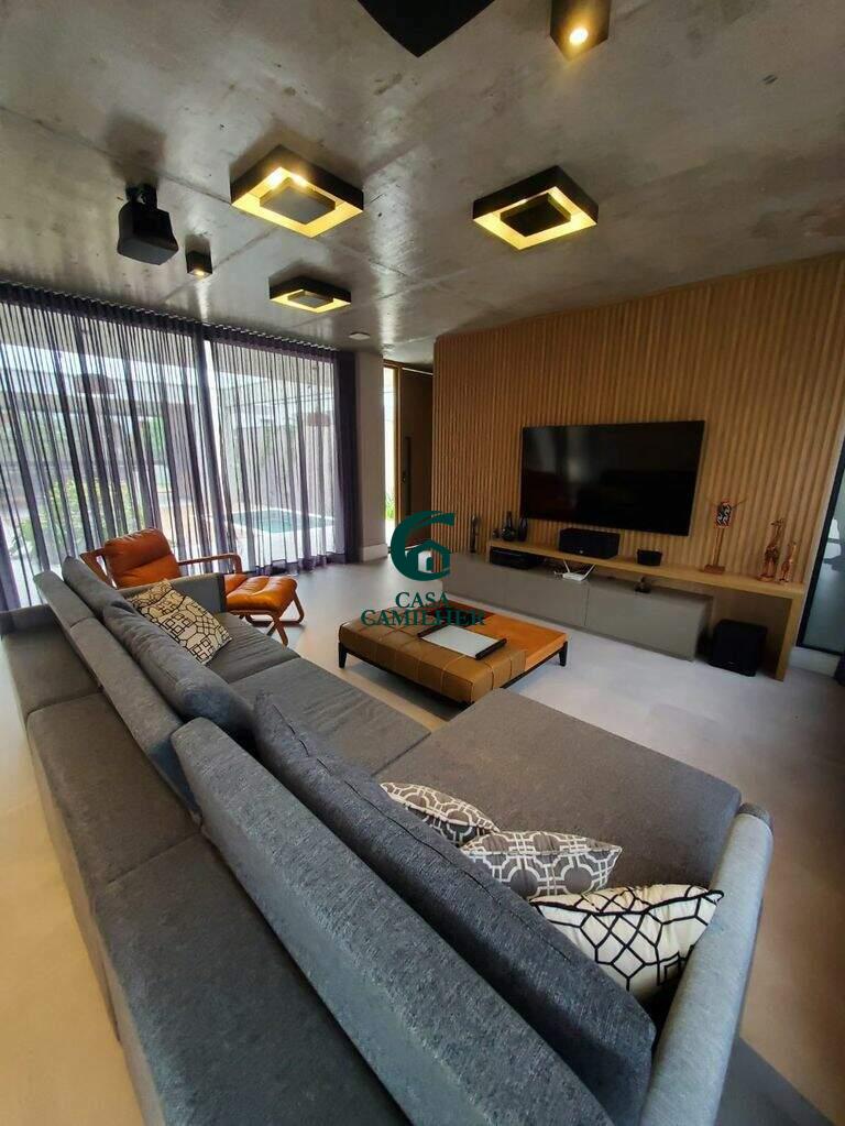 Casa à venda no Urbanova I: 