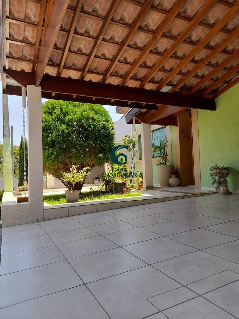 Casa à venda no Jardim Hípica Pinheiro: 