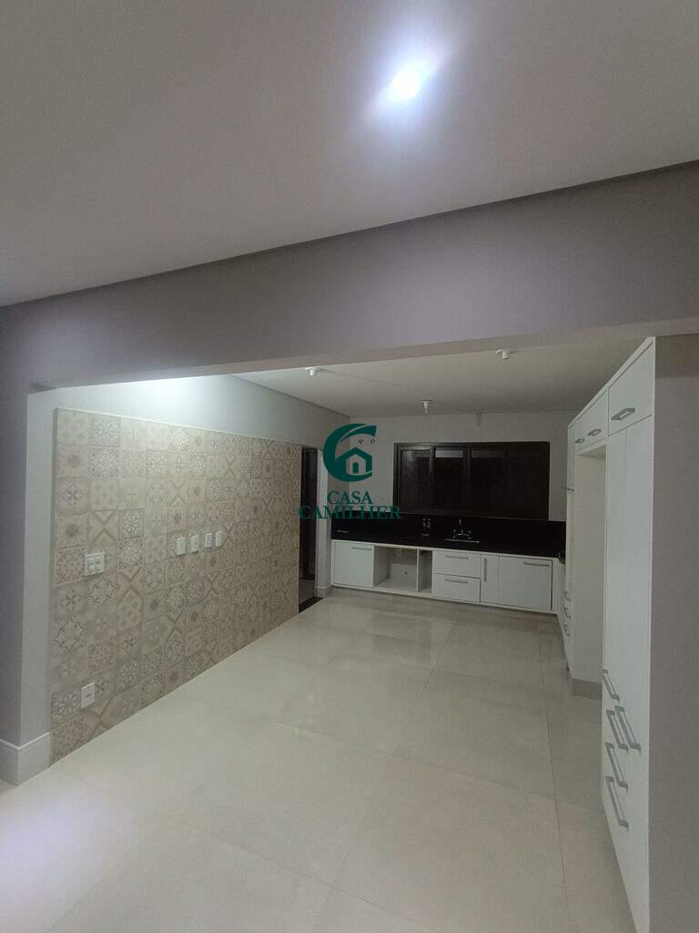 Casa à venda no Cataguá: 