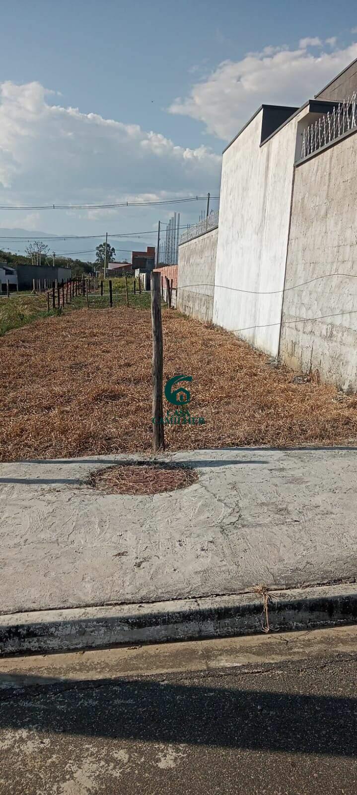 Terreno/Lote à venda no Areão: 