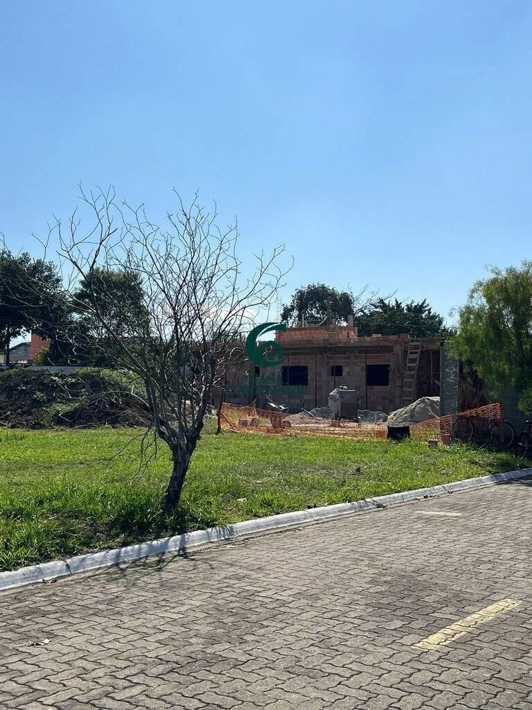 Terreno/Lote à venda no Jardim Jaragua: 