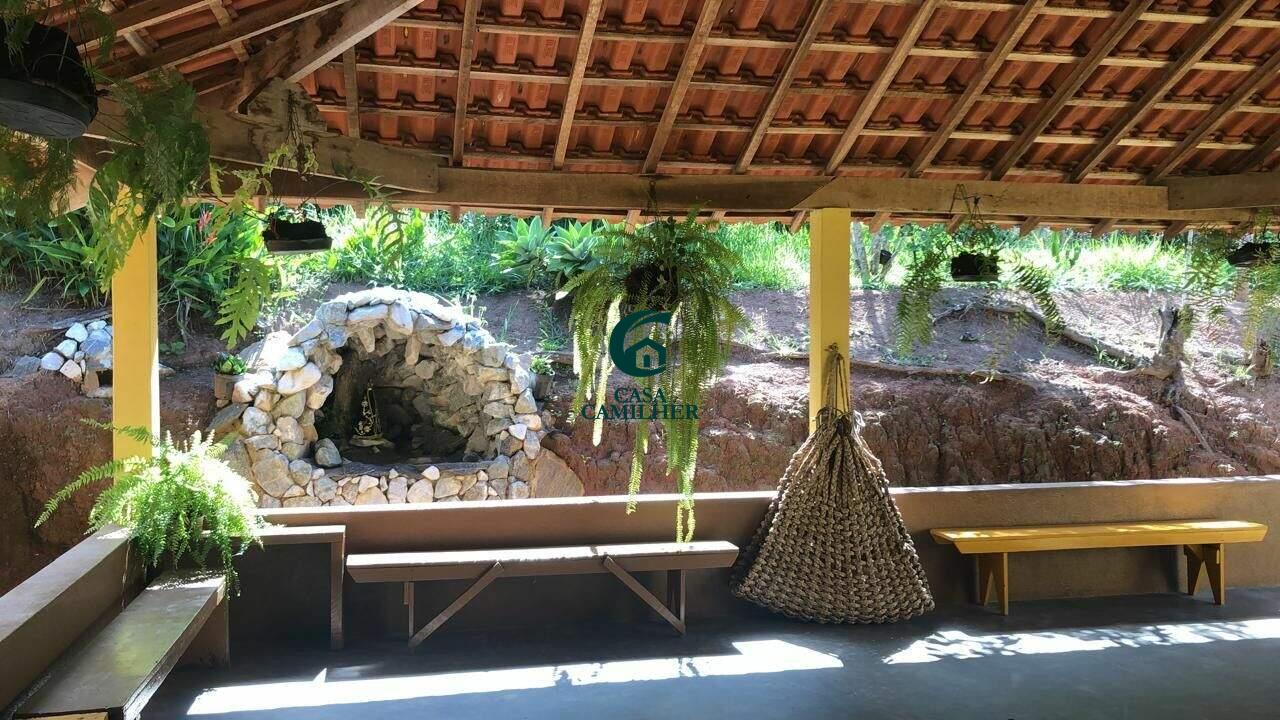 Chácara à venda no Centro: 