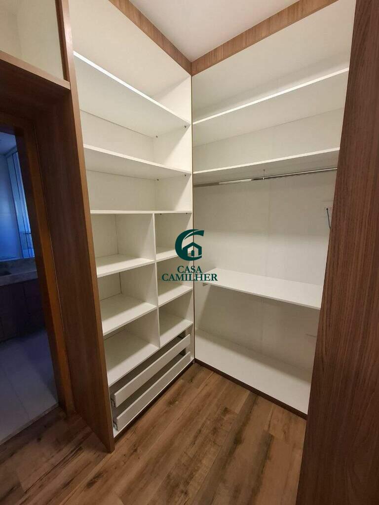 Casa à venda no Piracangaguá: 