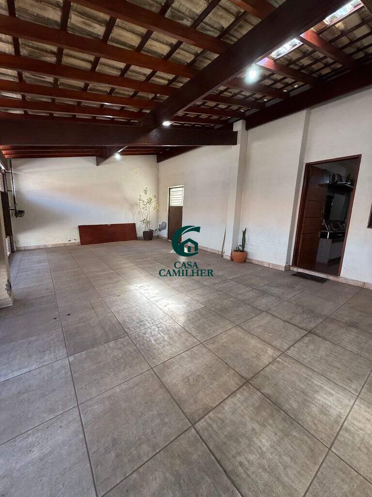 Casa à venda no Parque Jaraguá: 