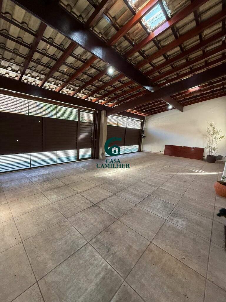 Casa à venda no Parque Jaraguá: 