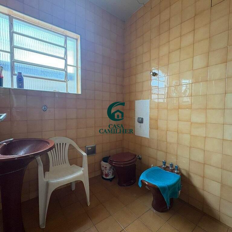 Casa à venda no Vila Jaboticabeira: 