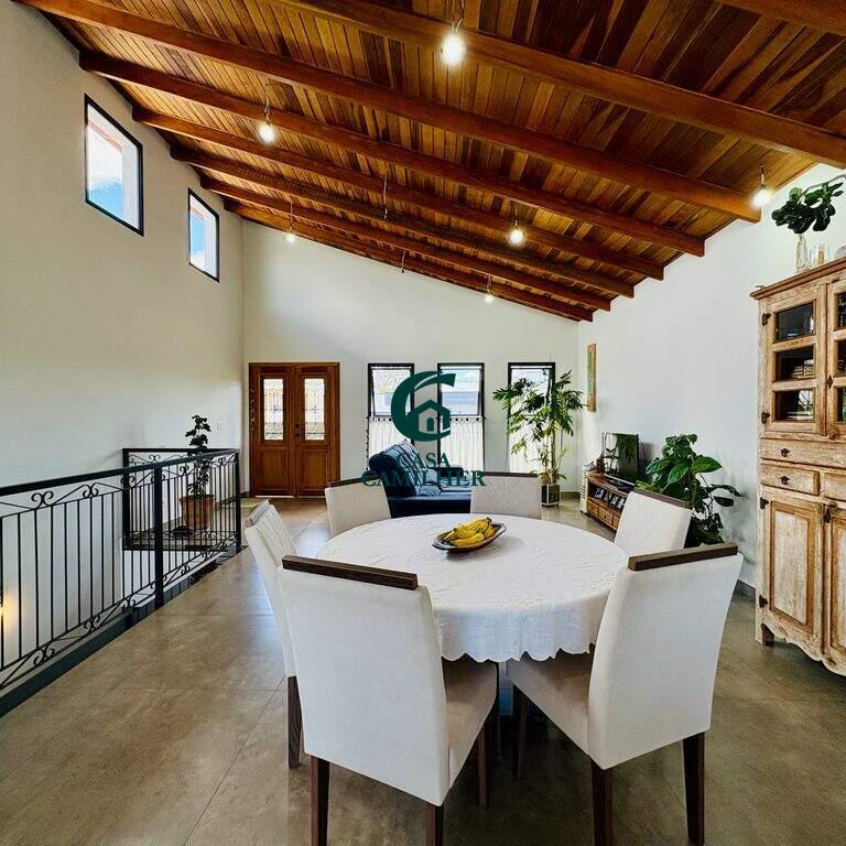 Casa à venda no Jardim Marlene Miranda: 