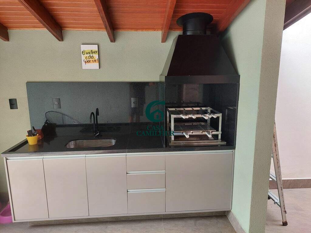 Casa à venda no Piracangaguá: 