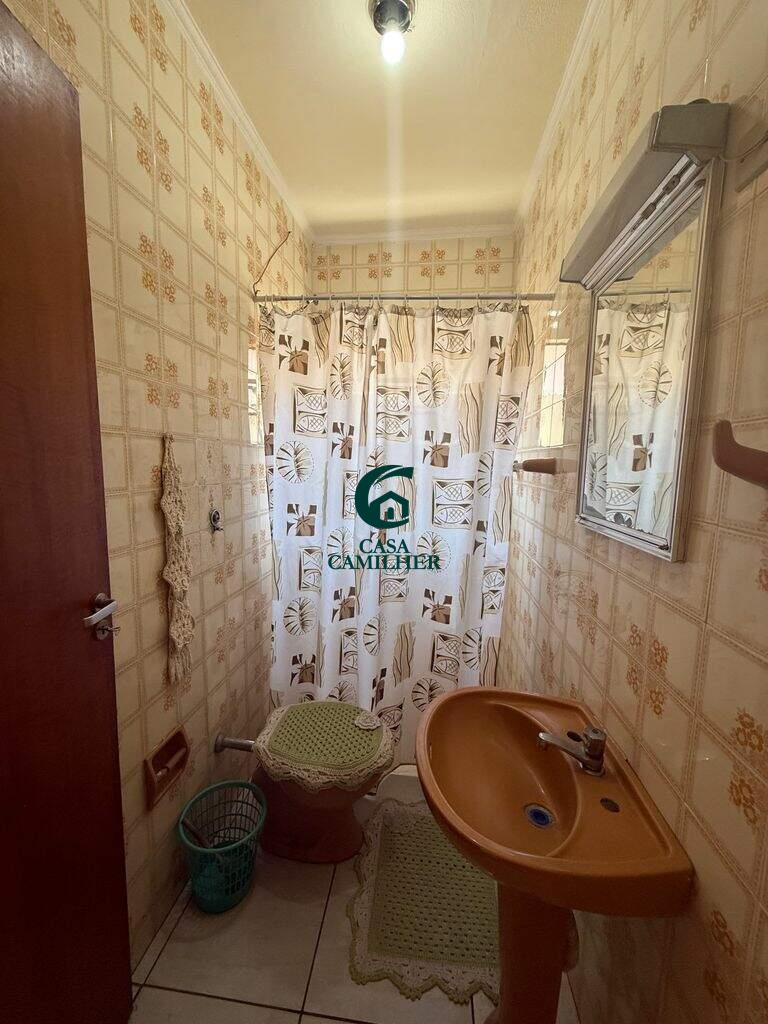 Casa à venda no Jardim da Luz: 