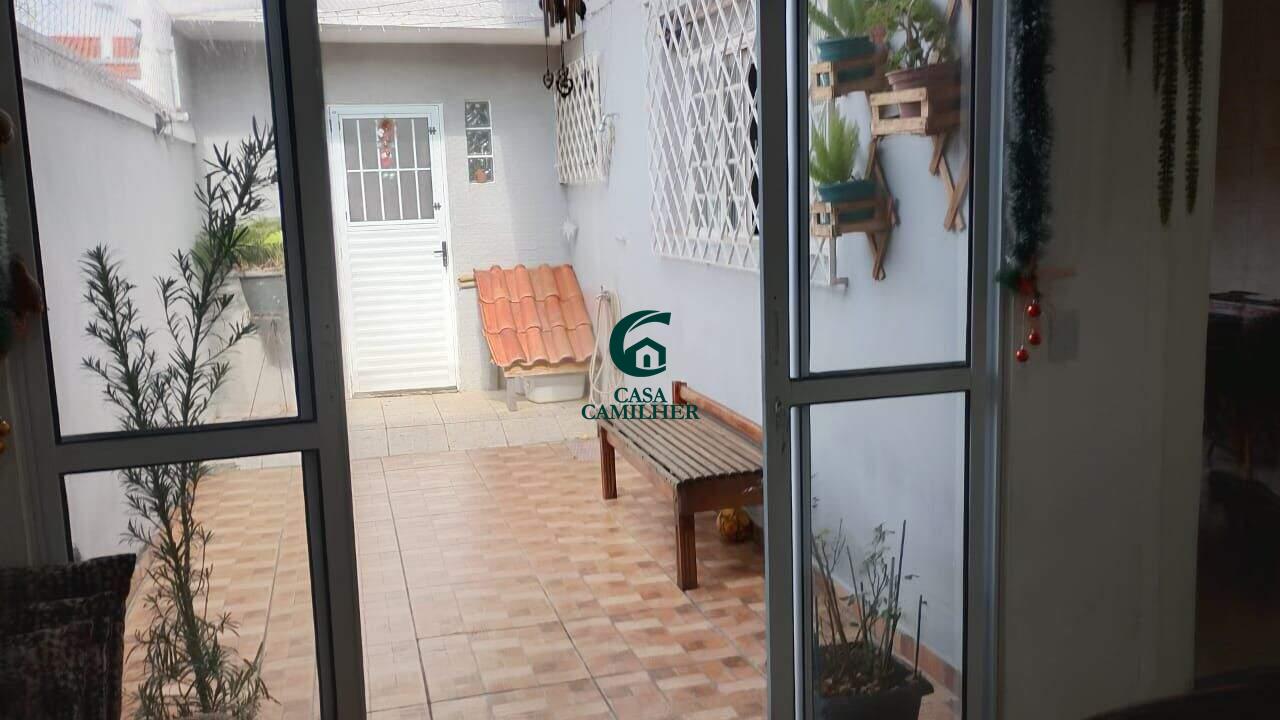 Casa à venda no Jardim da Luz: 