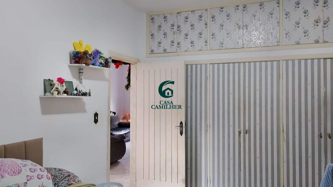 Casa à venda no Jardim da Luz: 