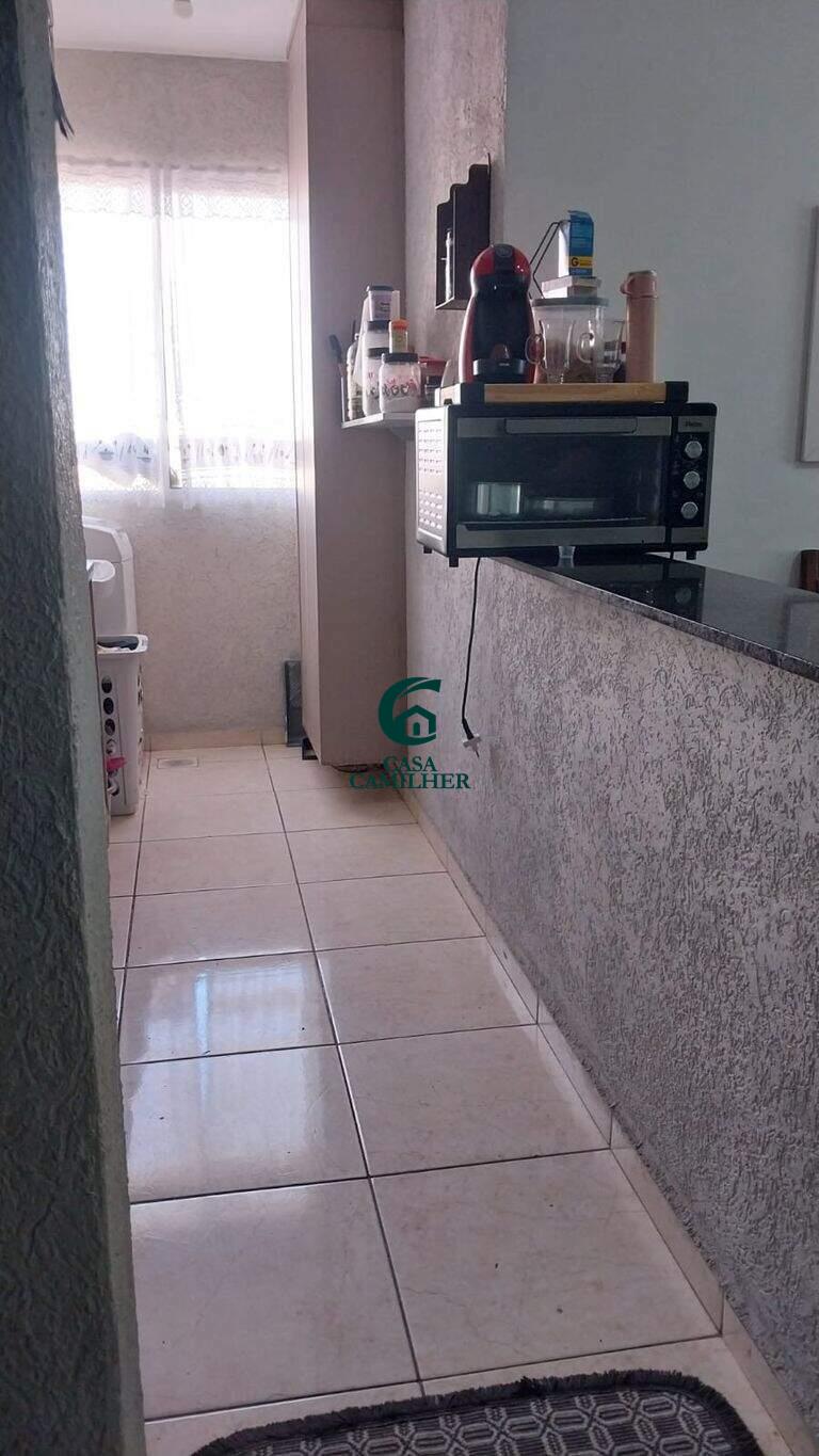 Apartamento à venda no Cecap: 