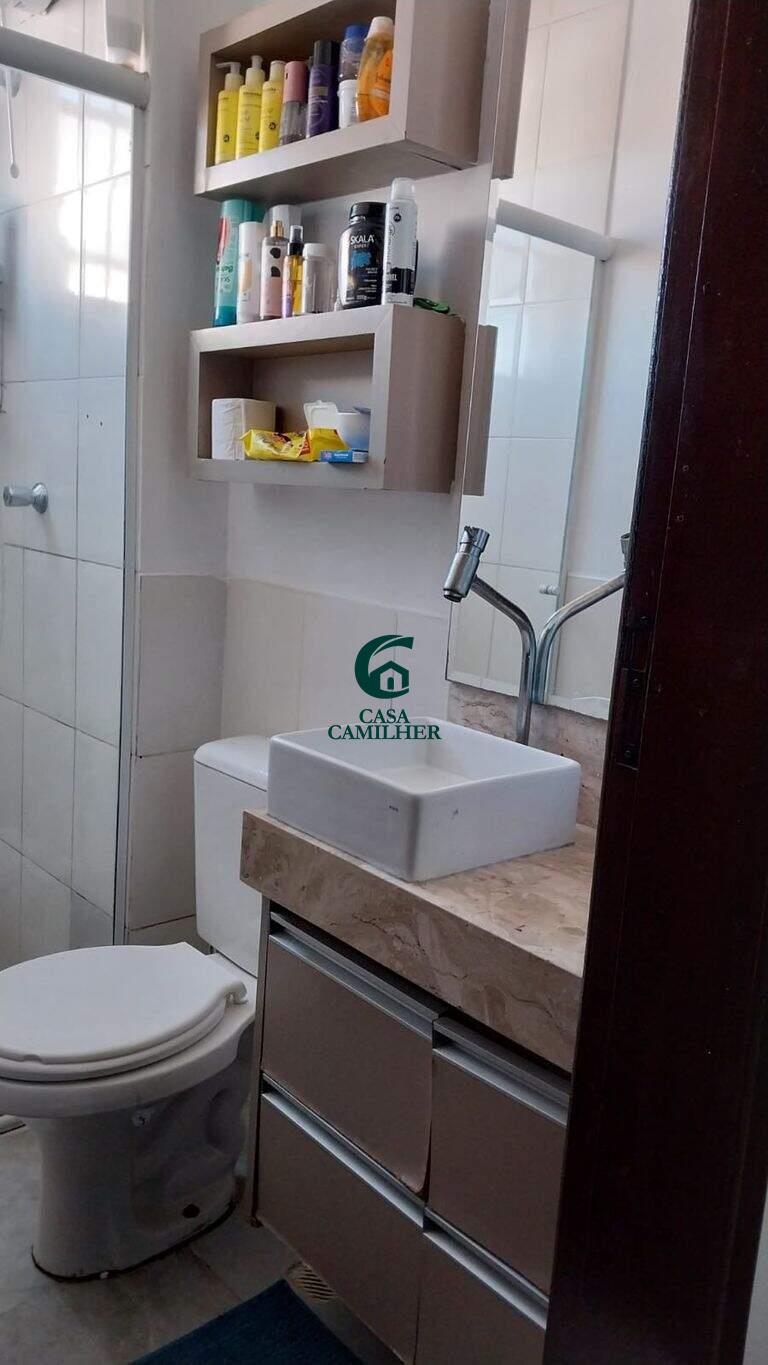 Apartamento à venda no Cecap: 