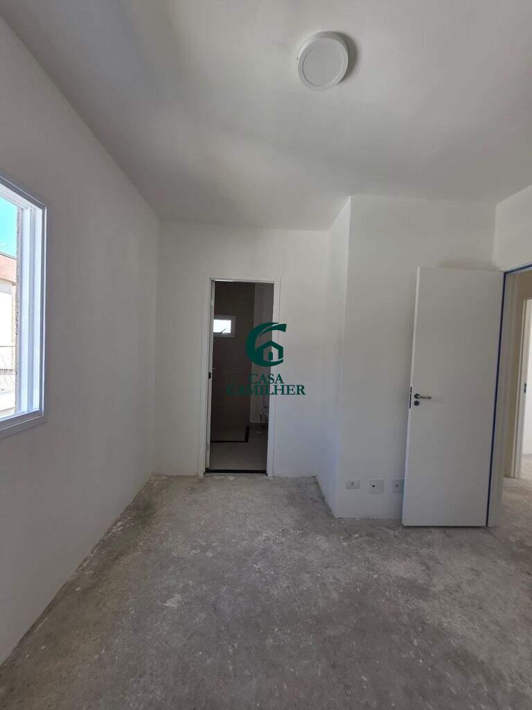 Casa à venda no Piracangaguá: 