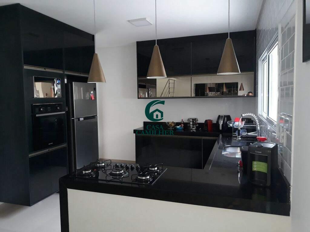 Casa à venda no Castelos: 