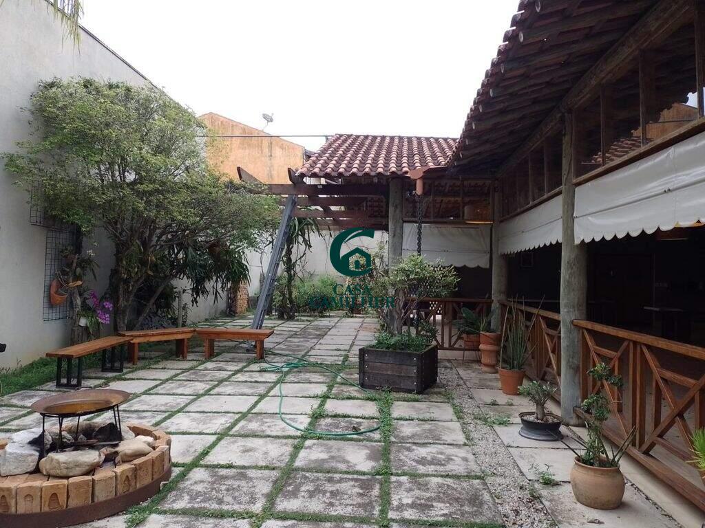 Ponto Comercial à venda no Quiririm: 