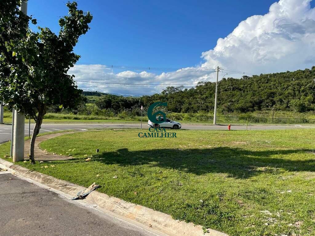 Terreno/Lote à venda no Itapecerica: 