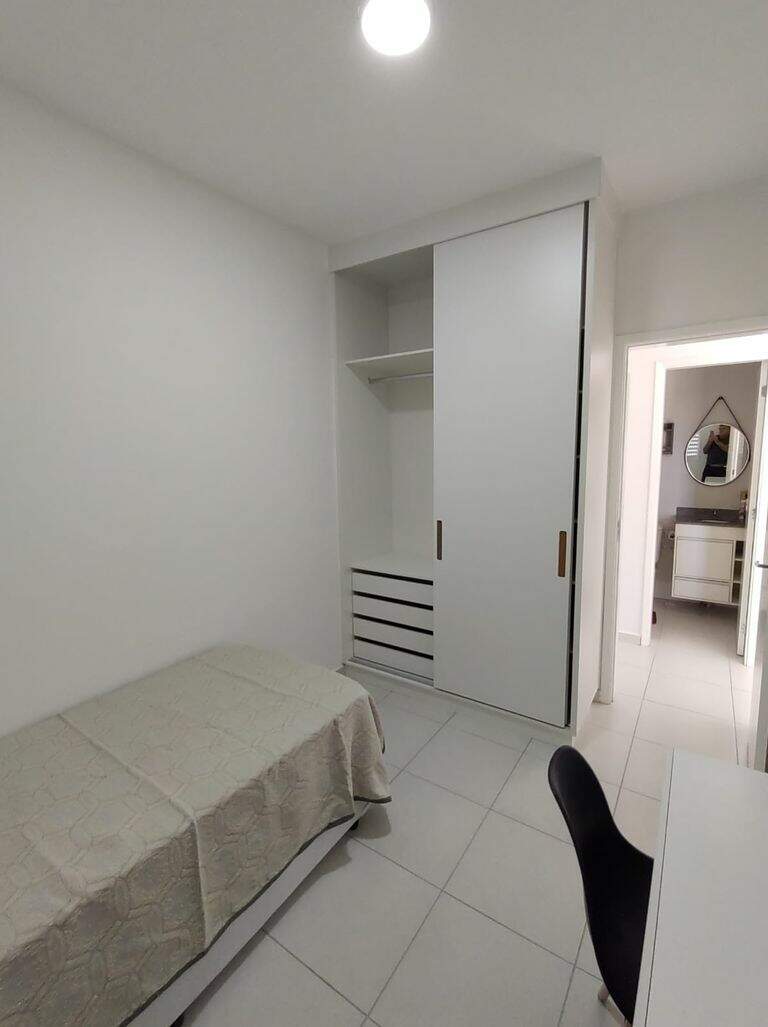 Apartamento à venda no Areão: 