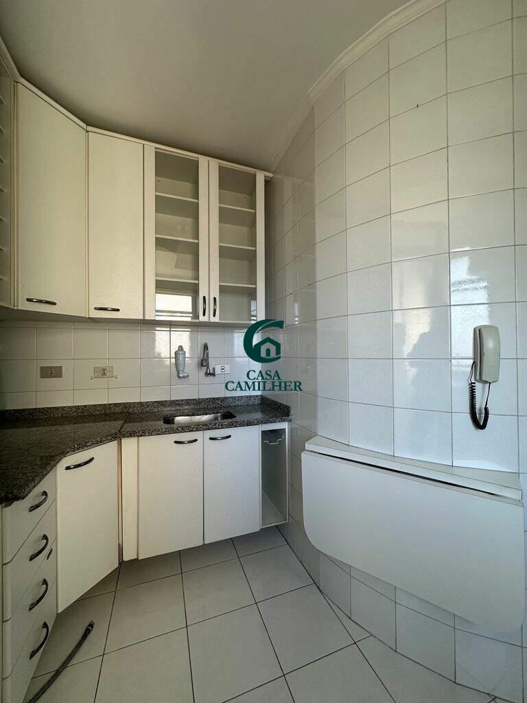 Apartamento para aluguel no Centro: 