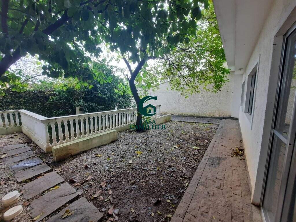 Casa à venda no Jardim Ana Rosa: 