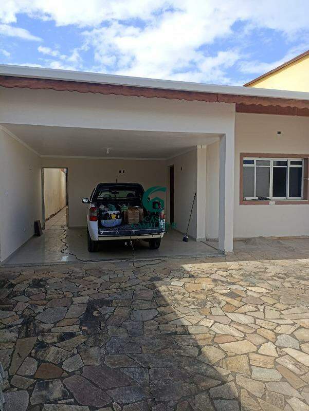 Casa para aluguel no Jardim Maria Augusta: 