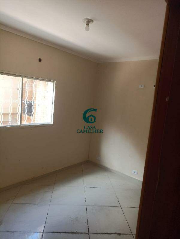 Casa para aluguel no Jardim Maria Augusta: 