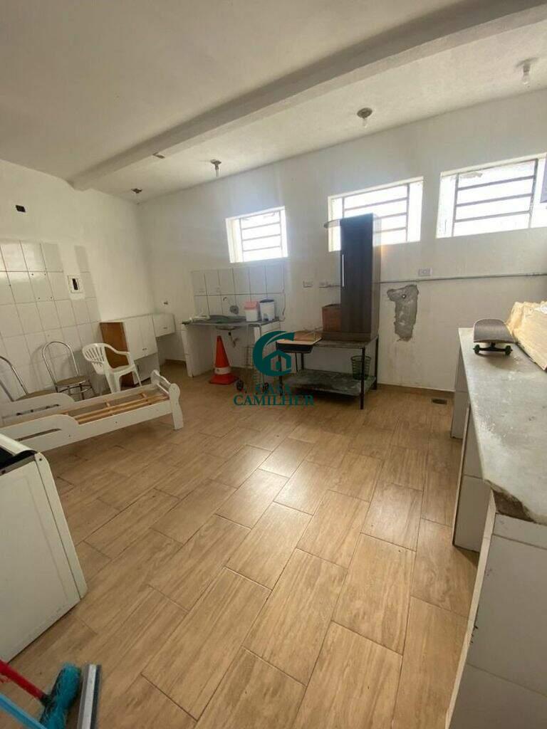 Ponto Comercial para aluguel no Jardim Maria Augusta: 