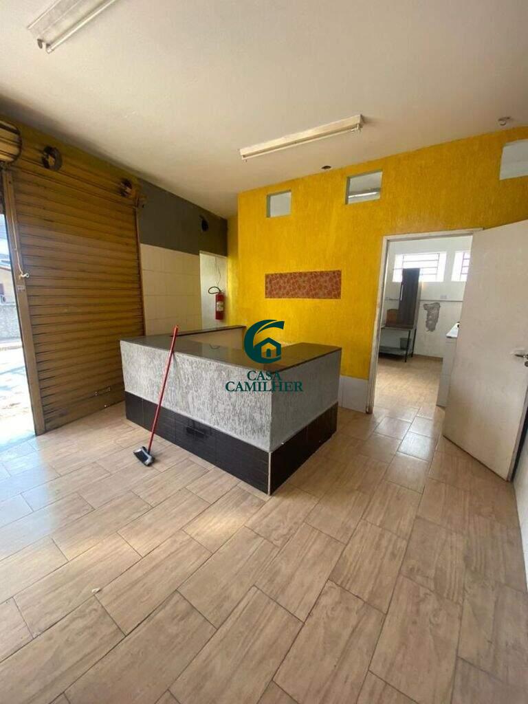 Ponto Comercial para aluguel no Jardim Maria Augusta: 