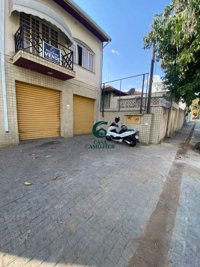 Ponto Comercial para aluguel no Jardim Maria Augusta: 