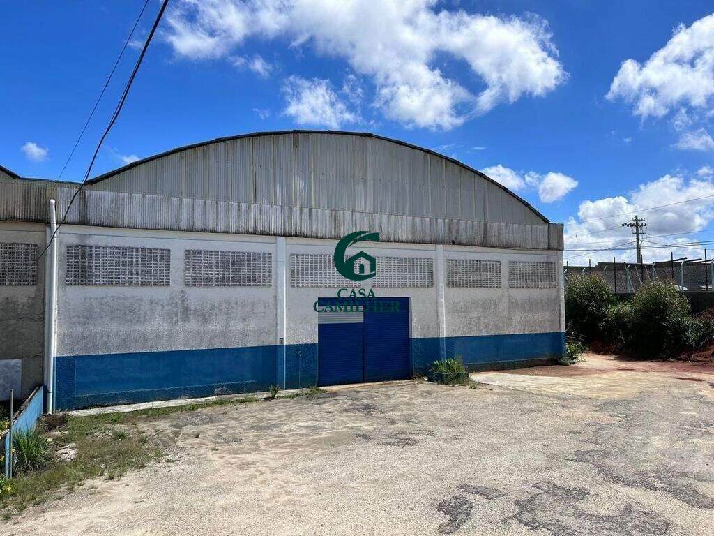 Galpão para aluguel no Piracangaguá: 