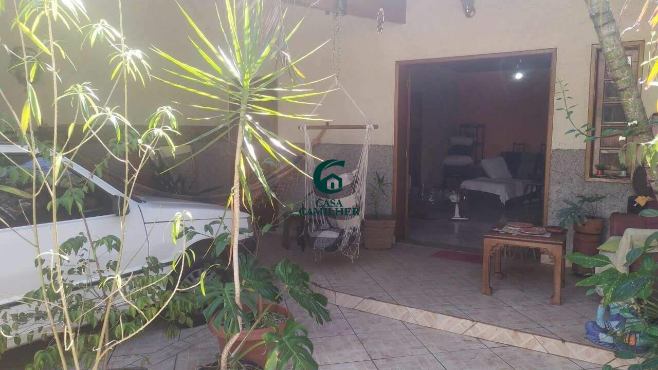 Casa para aluguel no Centro: 