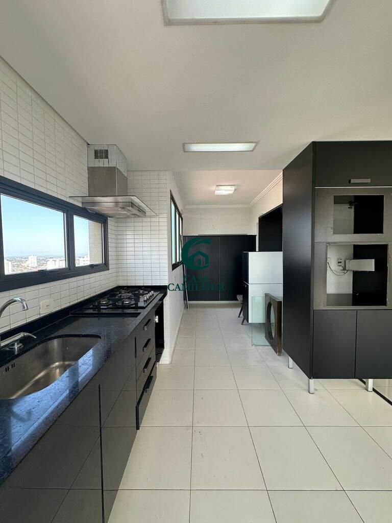 Apartamento para aluguel no Centro: 