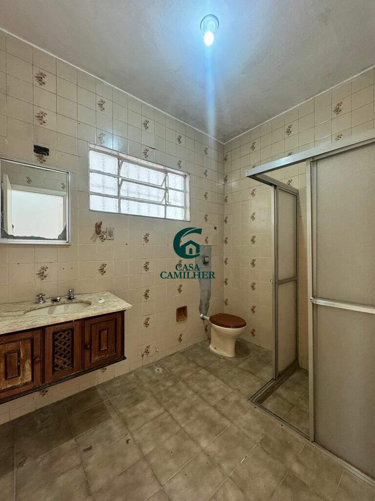 Casa para aluguel no Vila Jaboticabeira: 