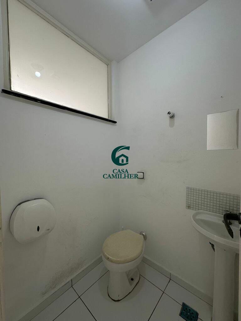 Prédio para aluguel no Centro: 