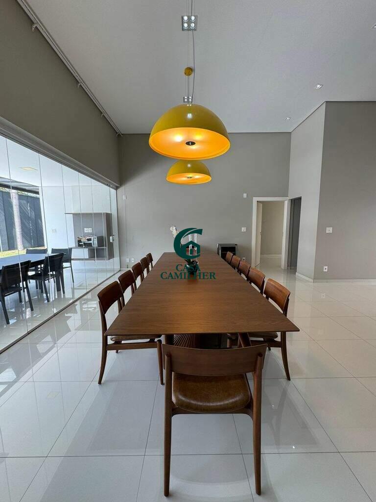 Casa para aluguel no Parque Piracangagua: 