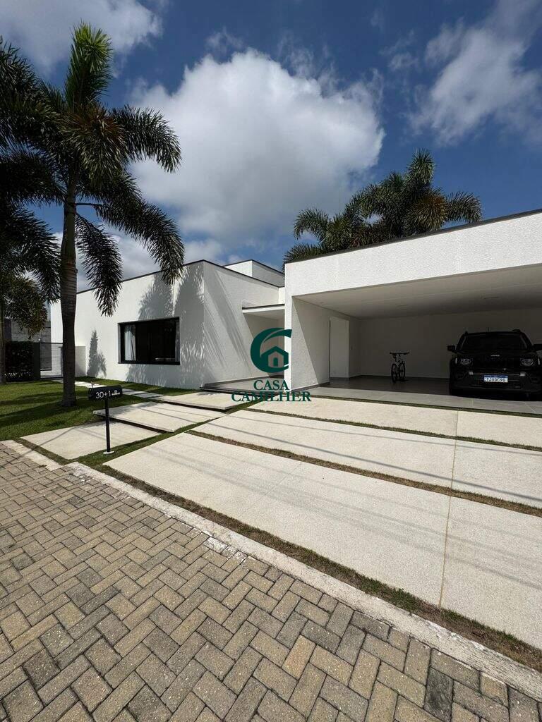 Casa para aluguel no Parque Piracangagua: 