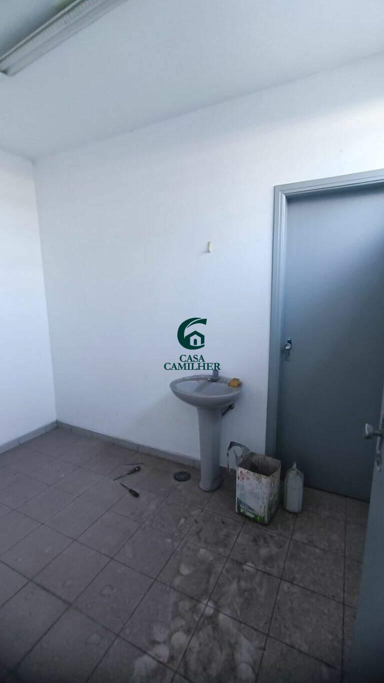 Ponto Comercial para aluguel no Jardim Ana Rosa: 