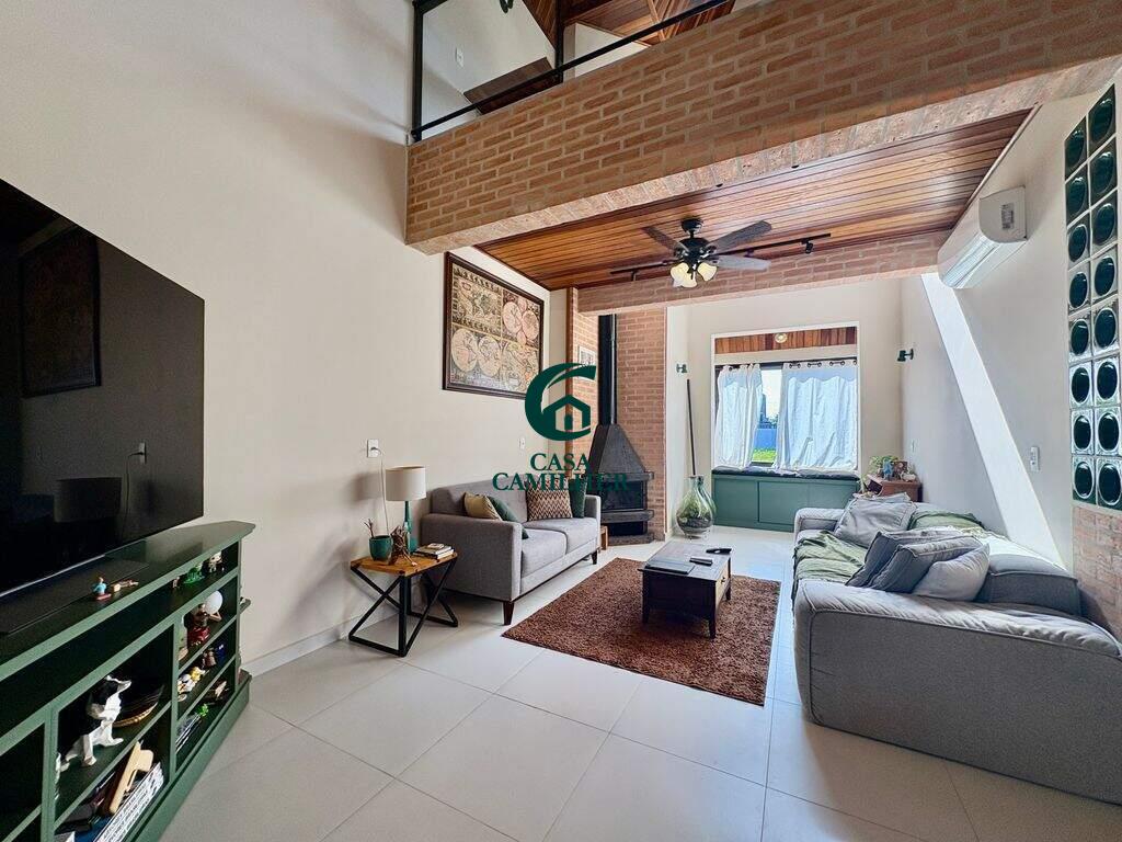 Casa para aluguel no Parque Piracangagua: 