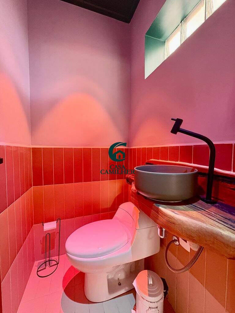 Casa para aluguel no Parque Piracangagua: 