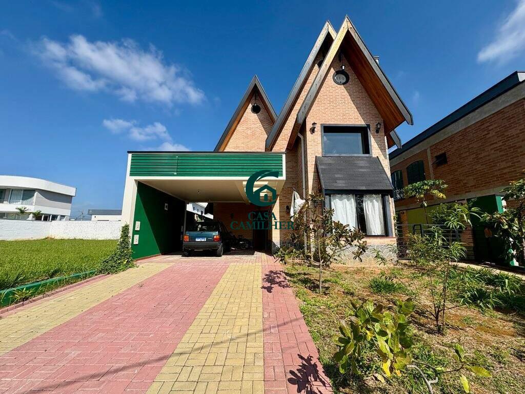 Casa para aluguel no Parque Piracangagua: 