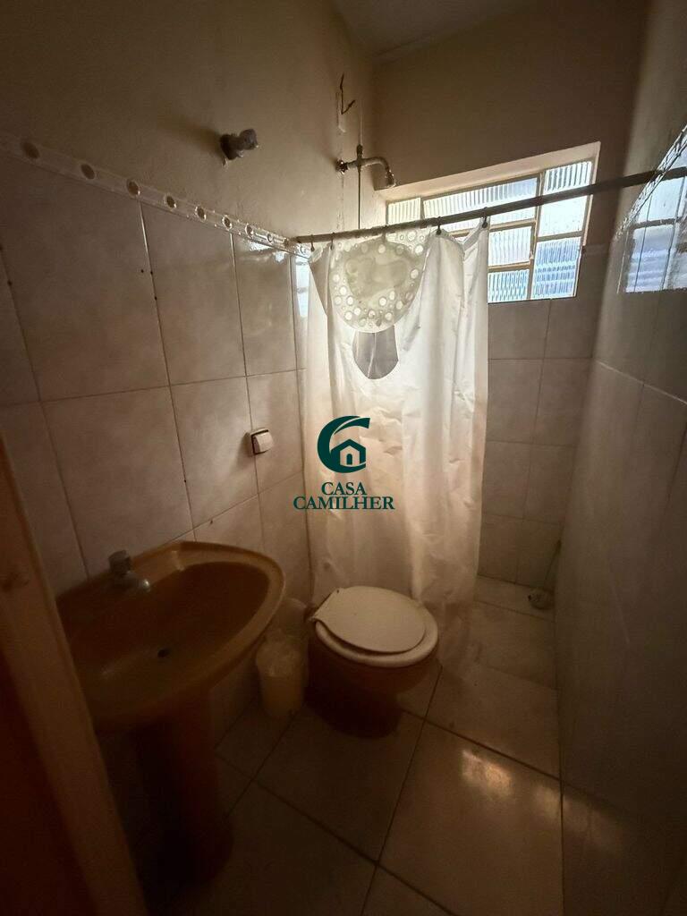 Ponto Comercial para aluguel no Vila Jaboticabeira: 