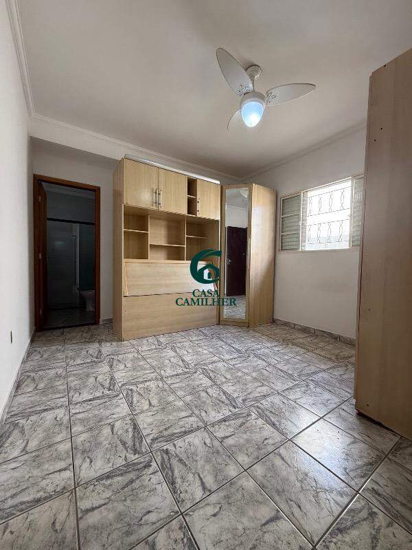 Casa para aluguel no Esplanada Independência: 
