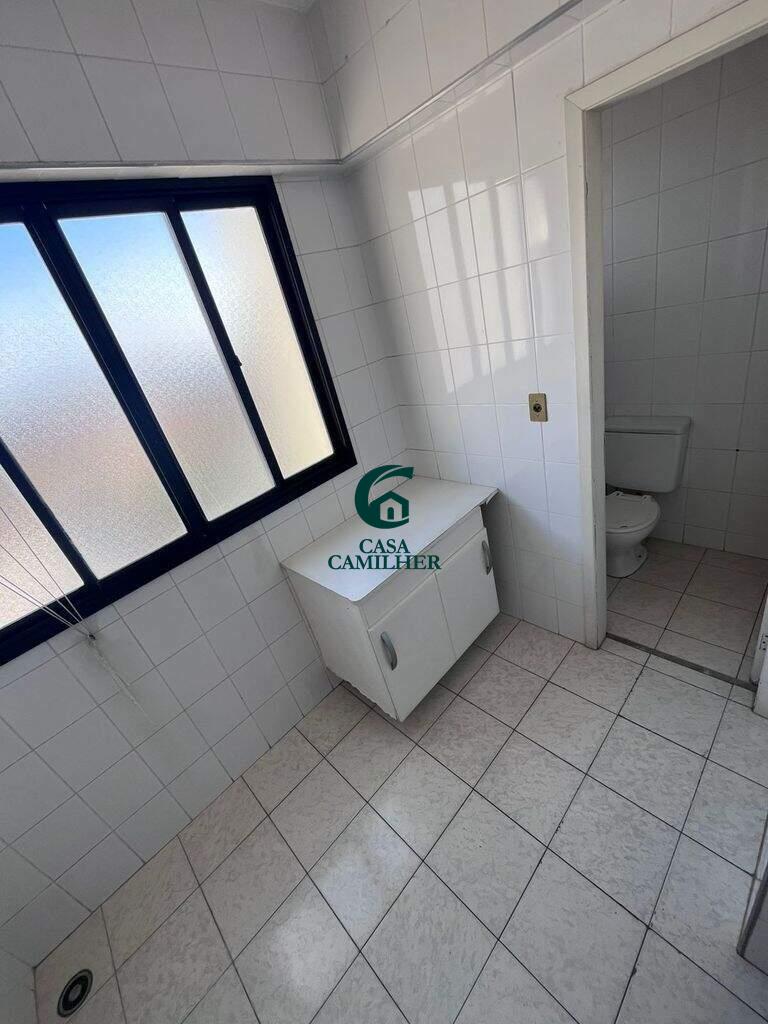 Apartamento para aluguel no Centro: 