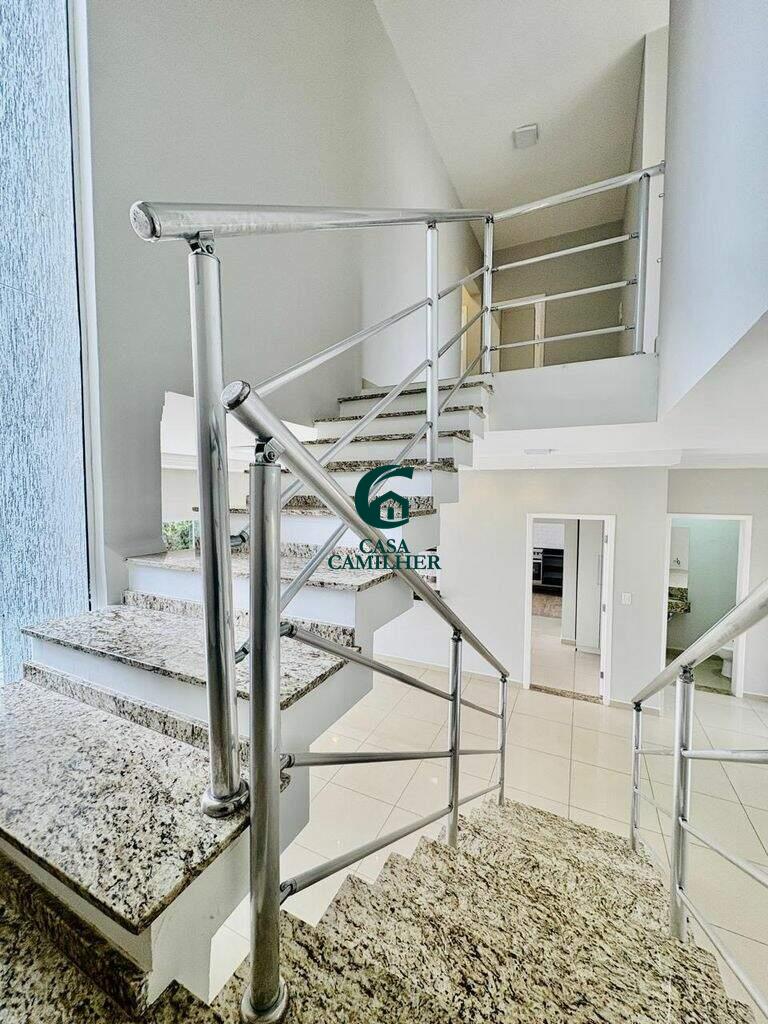 Casa para aluguel no Castelo: 