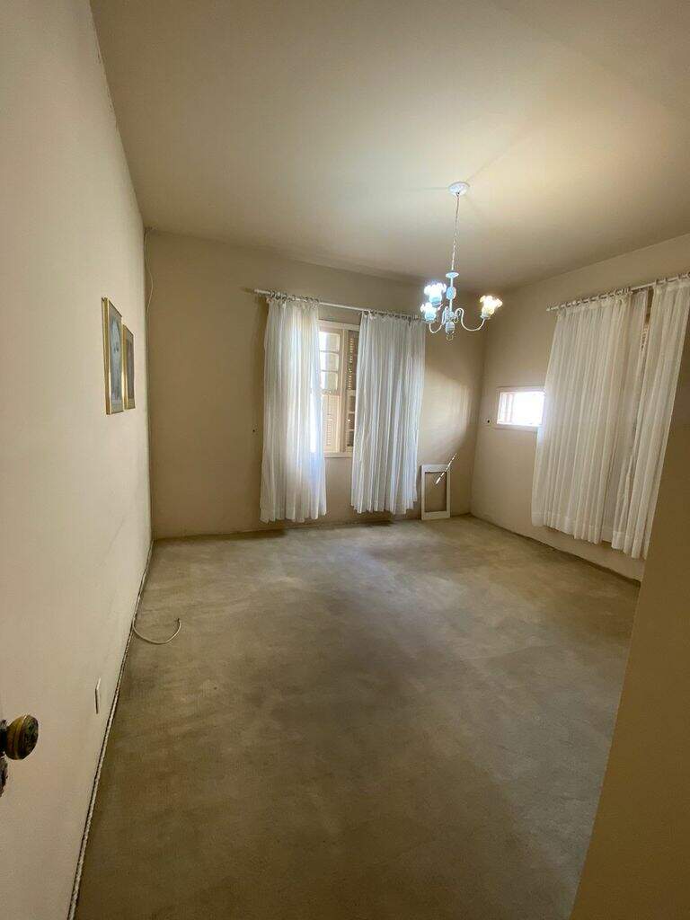 Casa para aluguel no Centro: 